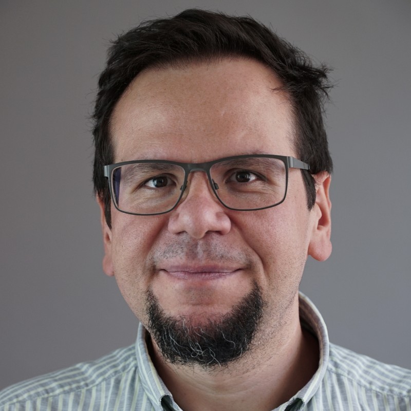 Tom Leisz